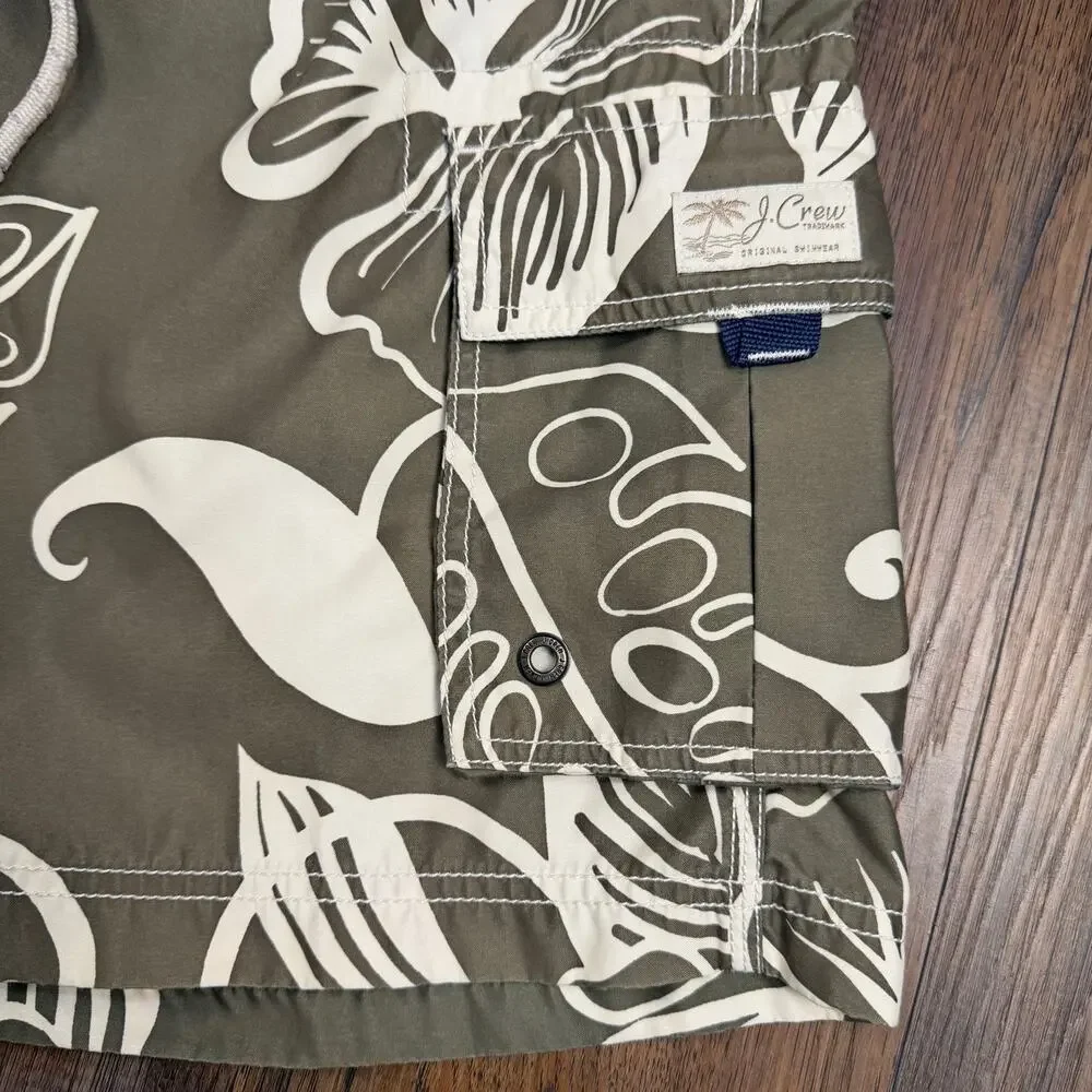 J. Crew Original Swimwear size 34 swim board shorts green cream tropical floral